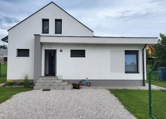 Bali-lak Balatongyörök