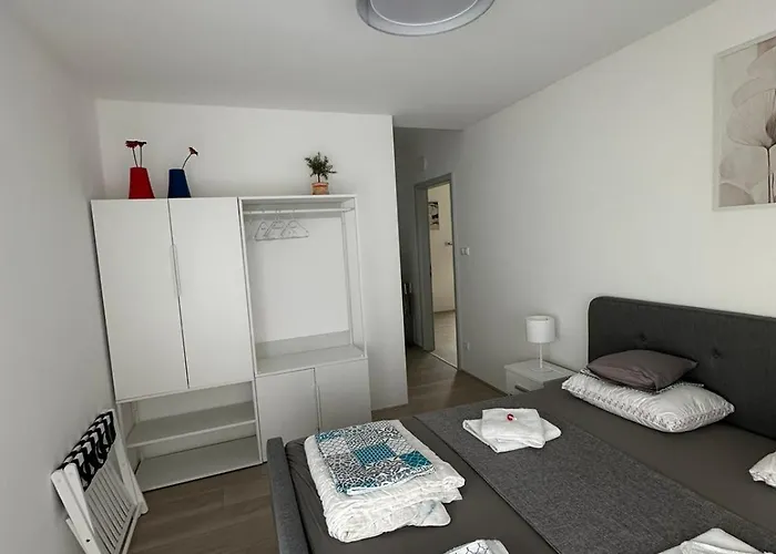 Bali-lak * Balatongyörök